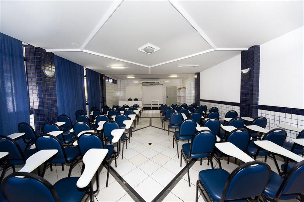 Rekinte 3* Aracaju